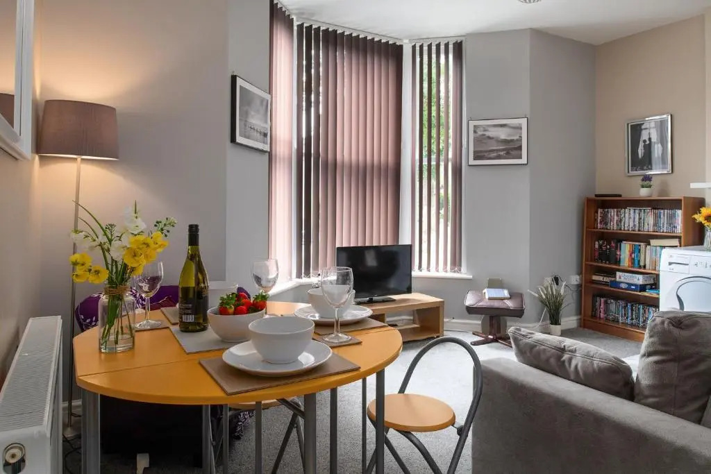 2 bedroom Llandudno holiday apartment