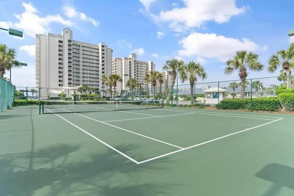 Pelican Pointe 1203