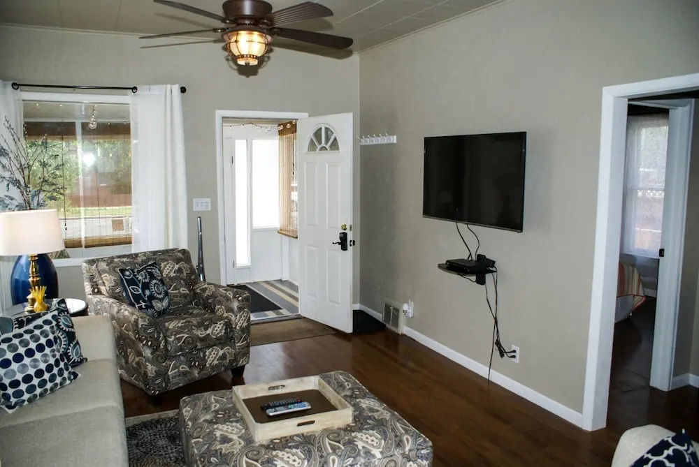 Home Away From Home 1 Bedroom Home