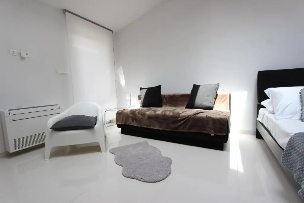 4K Centre Apartment