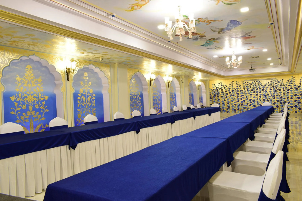Umaid Haveli-A Heritage Style Hotel & Resort