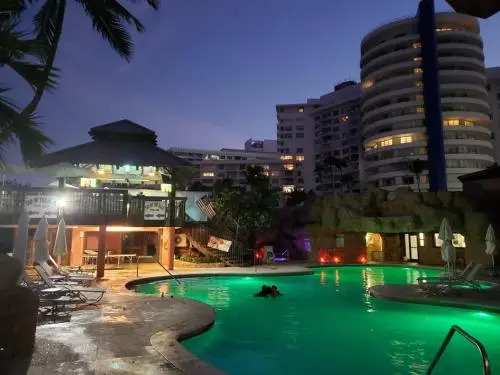 Private 2/2 Beachfront Jr Ste Condo