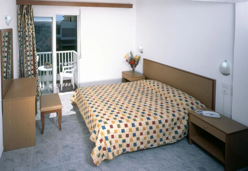Kassandra Hotel