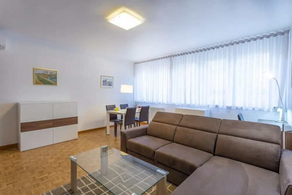 Udine Palazzo d'Aronco Modern Apartment