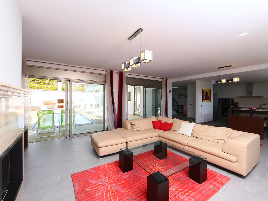 Villa Palmbeach by Interhome