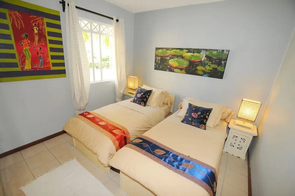 LES Condos in Beautiful Complex With Pool, Near the Beach
