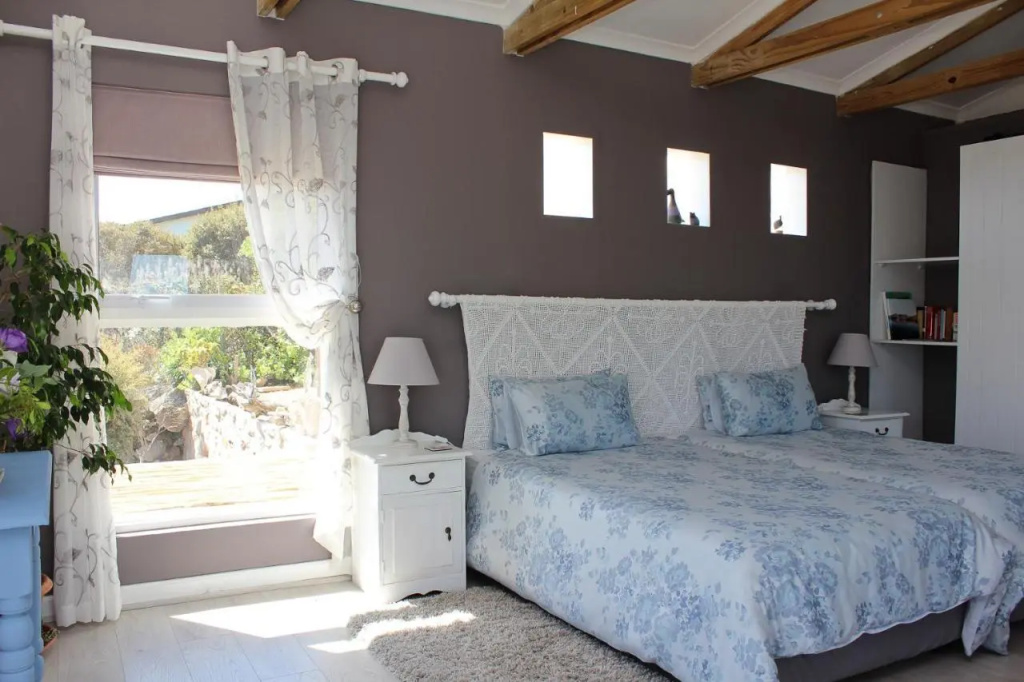 Rooms With a View for Two