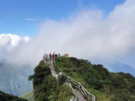 Yizhang Fusheng Homestay (Mangshan Grand Canyon Drifting Branch)