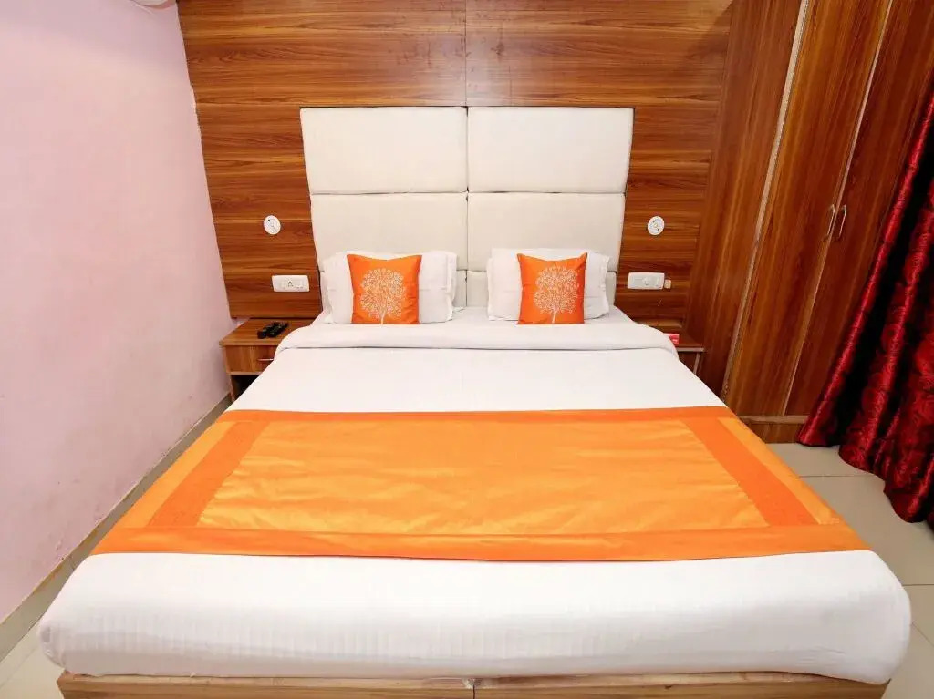 Hotel Grand Inn by OYO