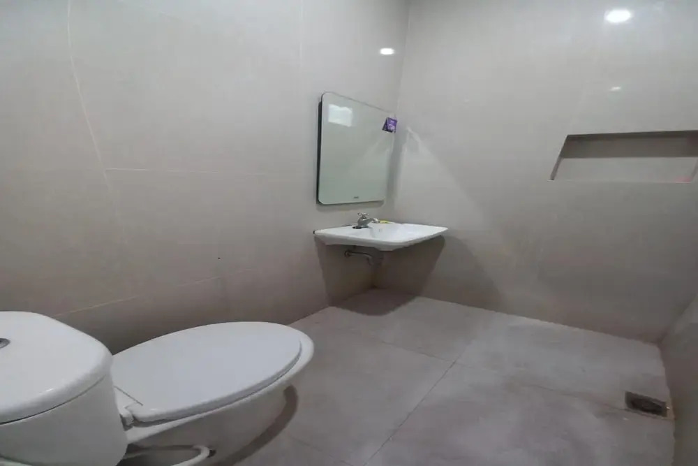 OYO 94103 Sands Residence Ii