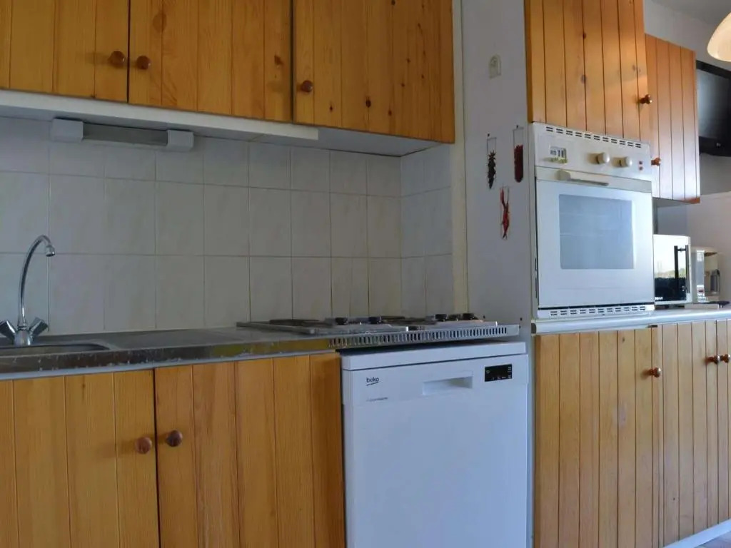 Appartement Saint-Cyprien, 2 pièces, 6 personnes - FR-1-225D-4