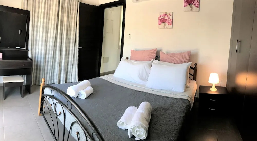 Villa Almyra Ayia Napa DPS02- Three Bed Villa with sea view