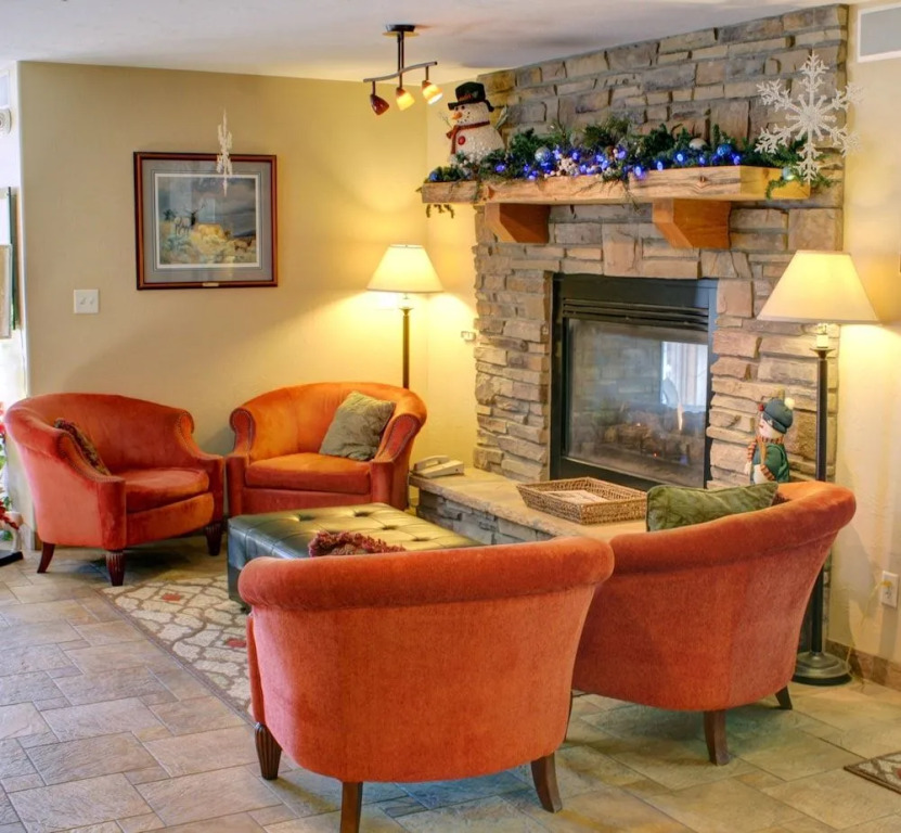 Blue Mountain Inn And Suites