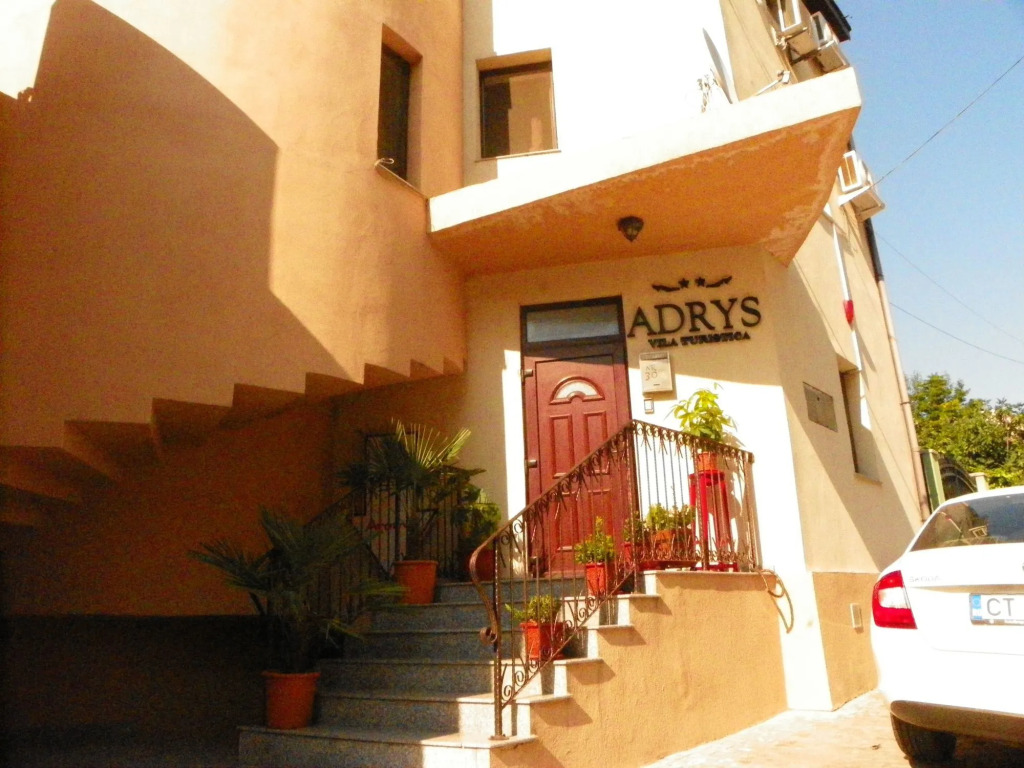 Adrys Boutique Villa