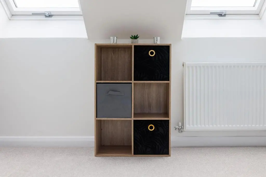 Air Host and Stay - Brand new 3 bedroom house sleeps 7 minutes from LFC and city centre ref27