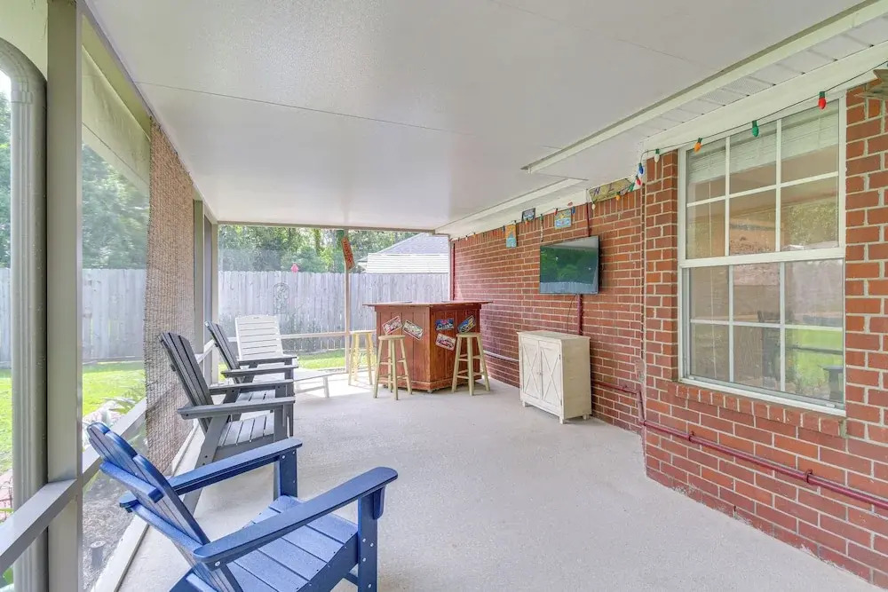 1 Mi to The Wharf: Home w/ Pool Access Near Beach!