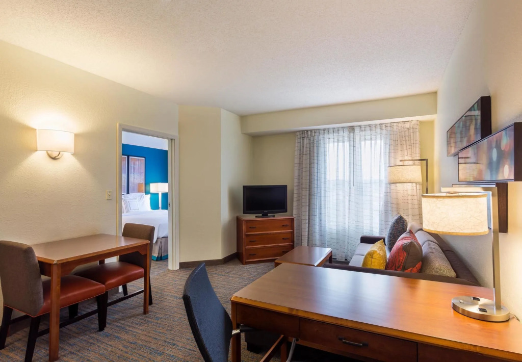 Residence Inn By Marriott Louisville Northeast