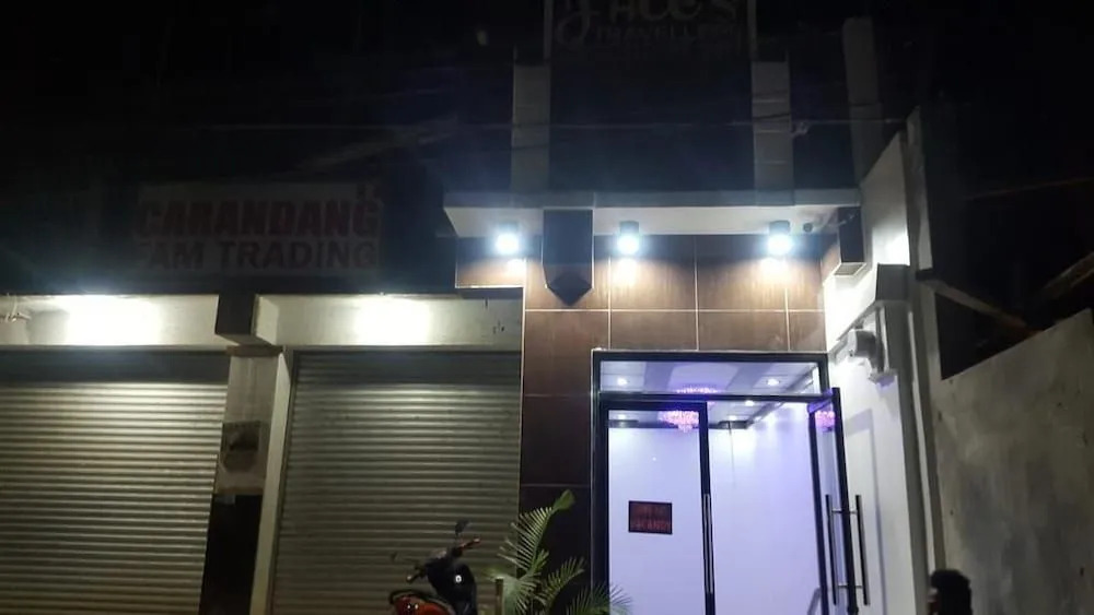 Jaces Travellers Inn El Nido near Corong Corong Beach