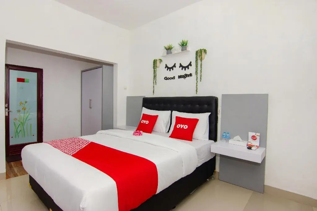 OYO 3796 Senggigi Villas