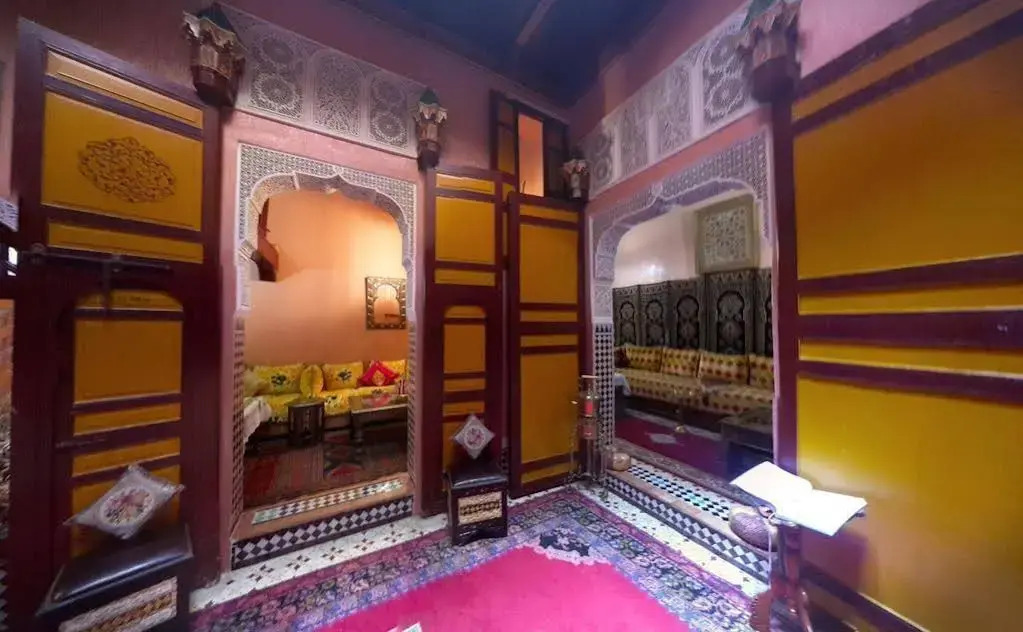 Riad Atika Mek