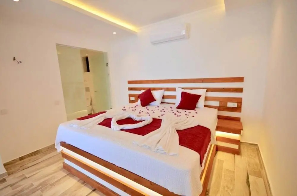 Villa Aura