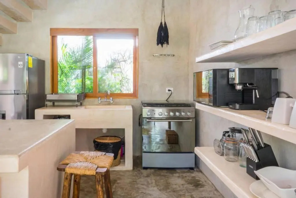 VILLA BANG BAO - caribbean style villa with chef and spa 3BR 10PPL