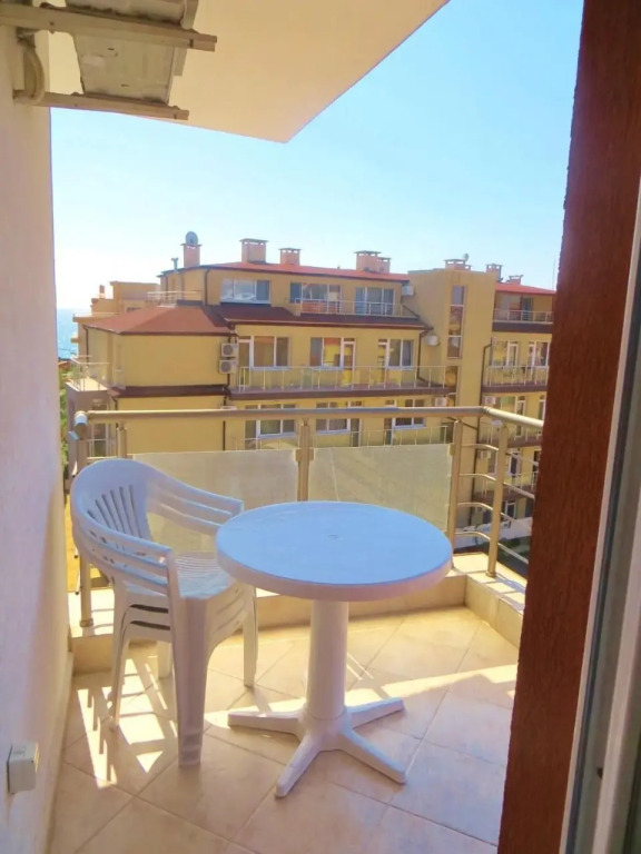 Apartments in Azalia 2 Complex