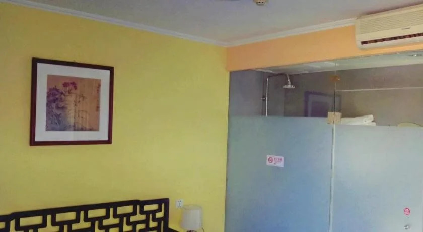 Qian Men Hostel