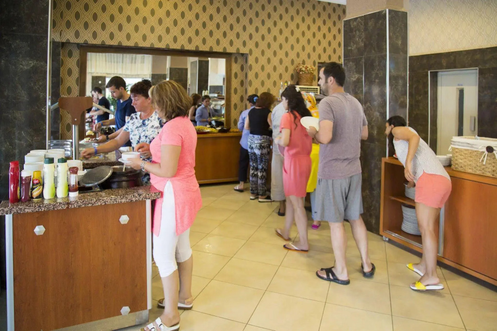 Moda Beach Hotel