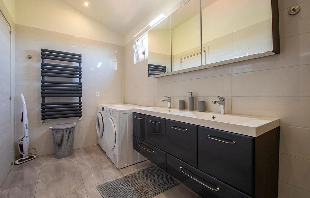 Amazing Apartment in Pula With Wifi and 3 Bedrooms
