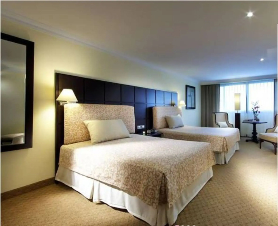 Dominican Fiesta Hotel