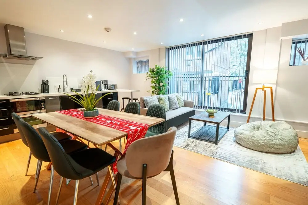 Immaculate 3-bed House in Central London