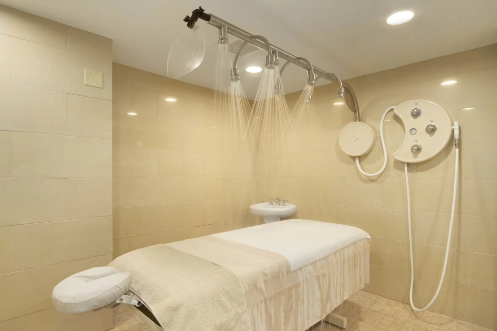 The Elms Hotel & Spa, a Destination by Hyatt Hotel