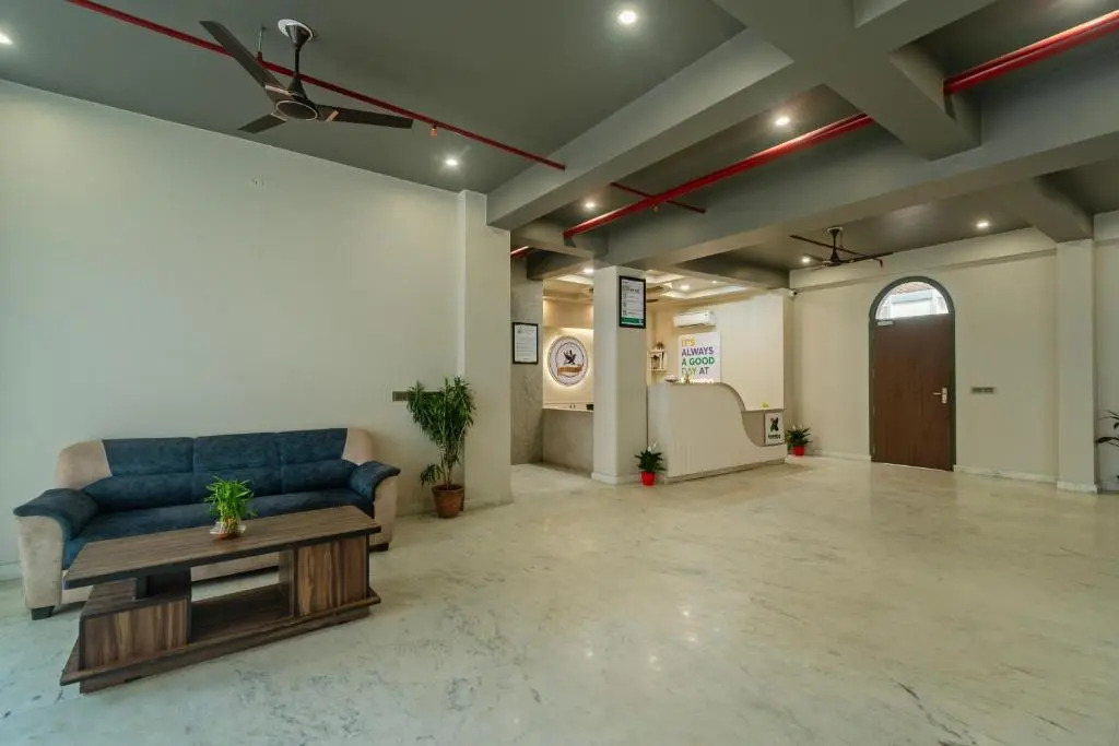 Treebo Aashirwad Bliss Inn With Swimming Pool