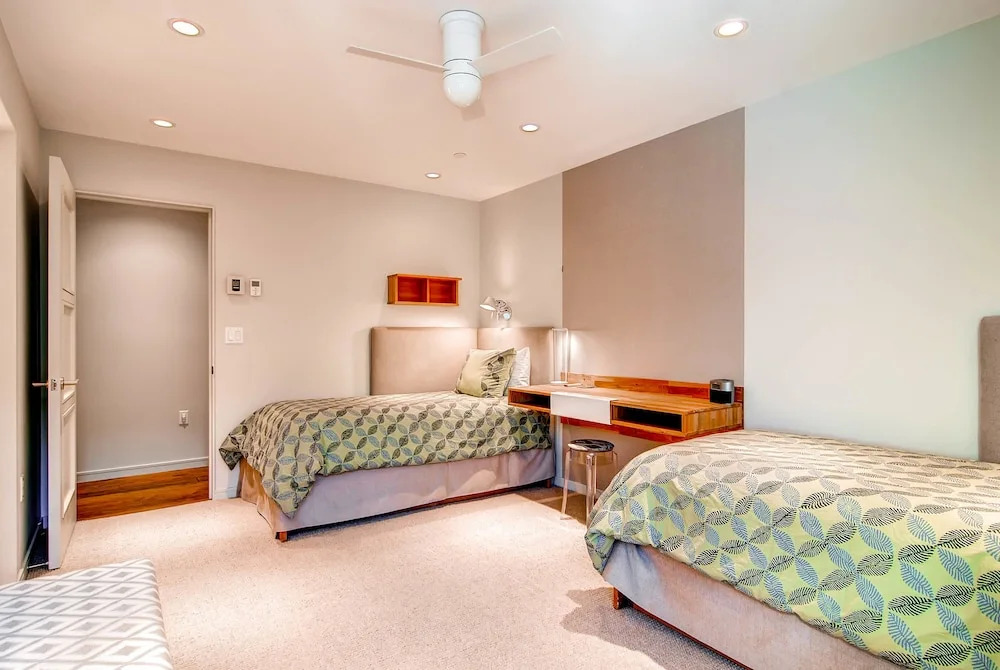 Vail Mountain Lodging by East West Hospitality