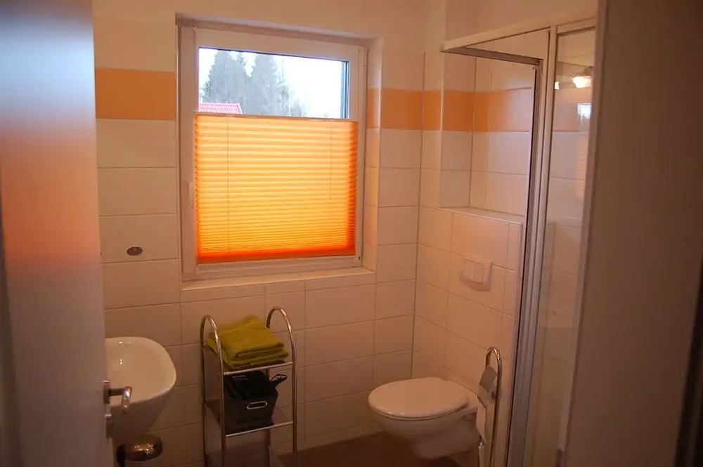 Behagliches Ferienhaus Zaunkönig -mit Kamin und Sauna- Blick über das romantische Bodetal