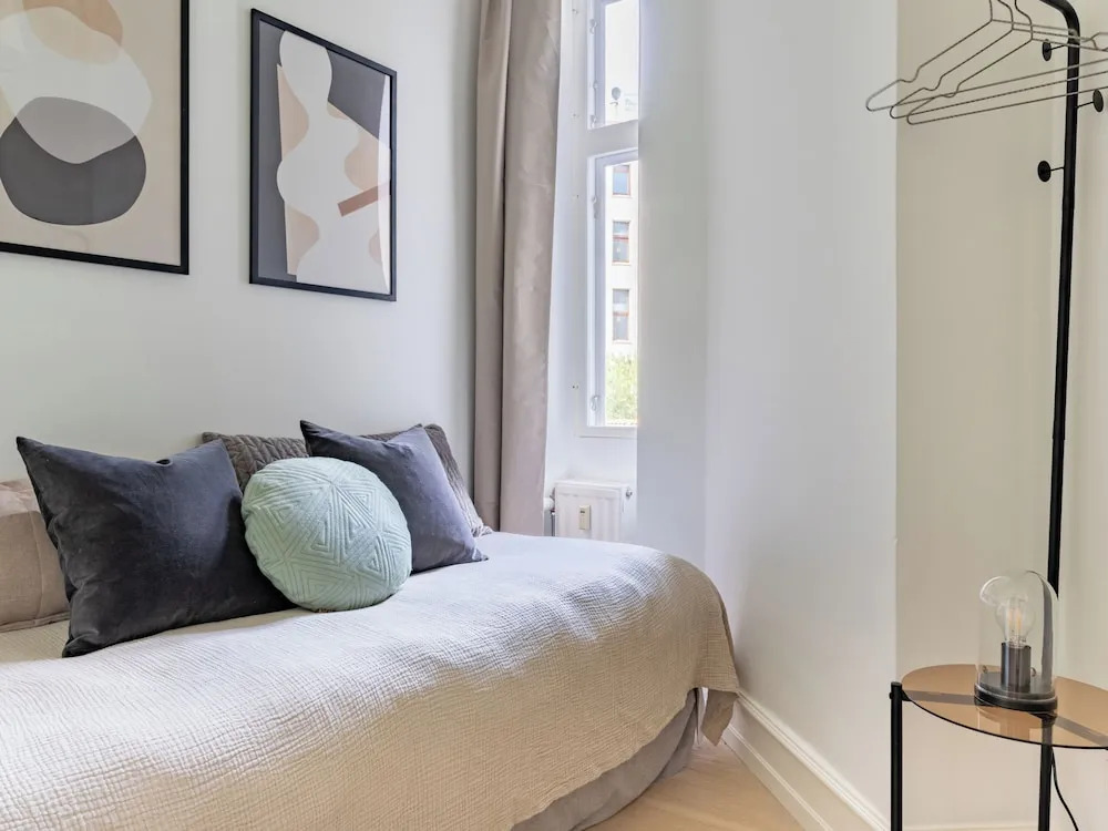 Shield 3 - 3 Bedroom Apartment With Balcony in Central Copenhagen