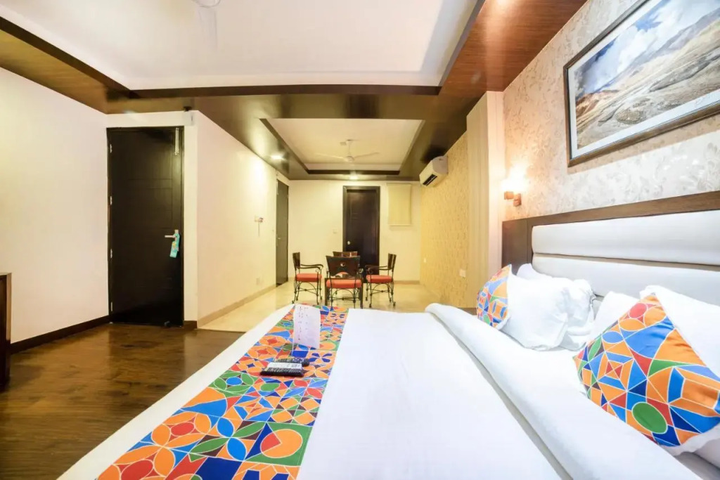 FabHotel Galaxy - Nr Patel Nagar Metro