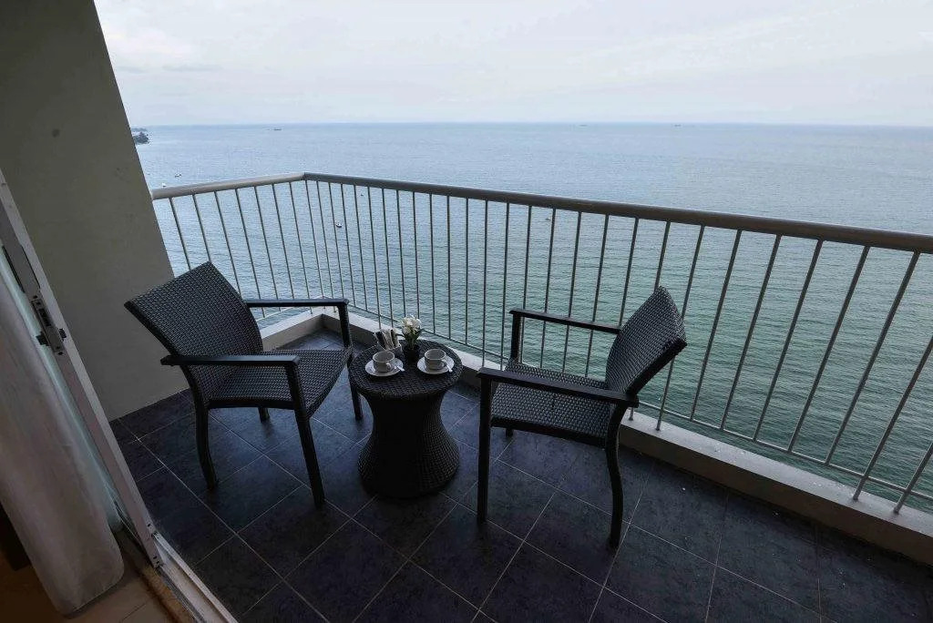 The Malibu Suites Balikpapan by Sissae Living