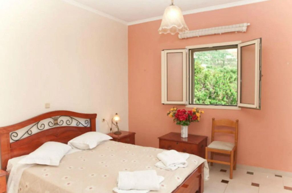 sea view lux liocharis small villa