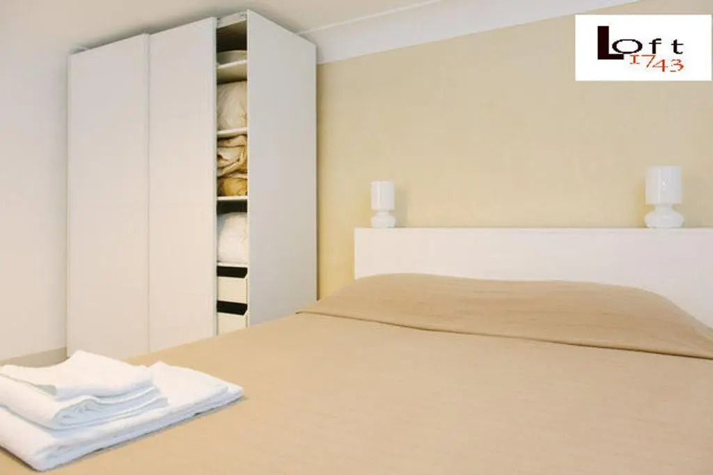 1743LOft