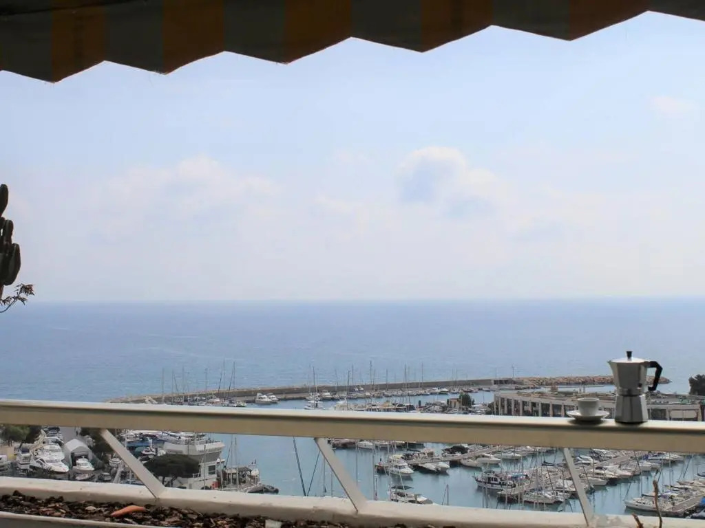 Appartement Villeneuve-Loubet, 1 pièce, 4 personnes - FR-1-252A-17