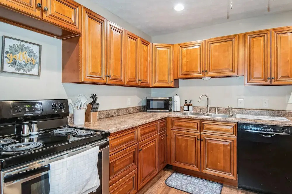 Lakelife At Somerset 4 Bedroom Home