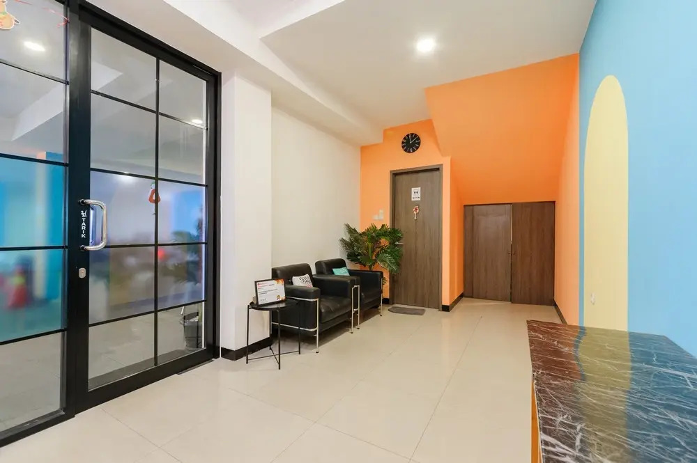 Sans Hotel Max Living Cengkareng