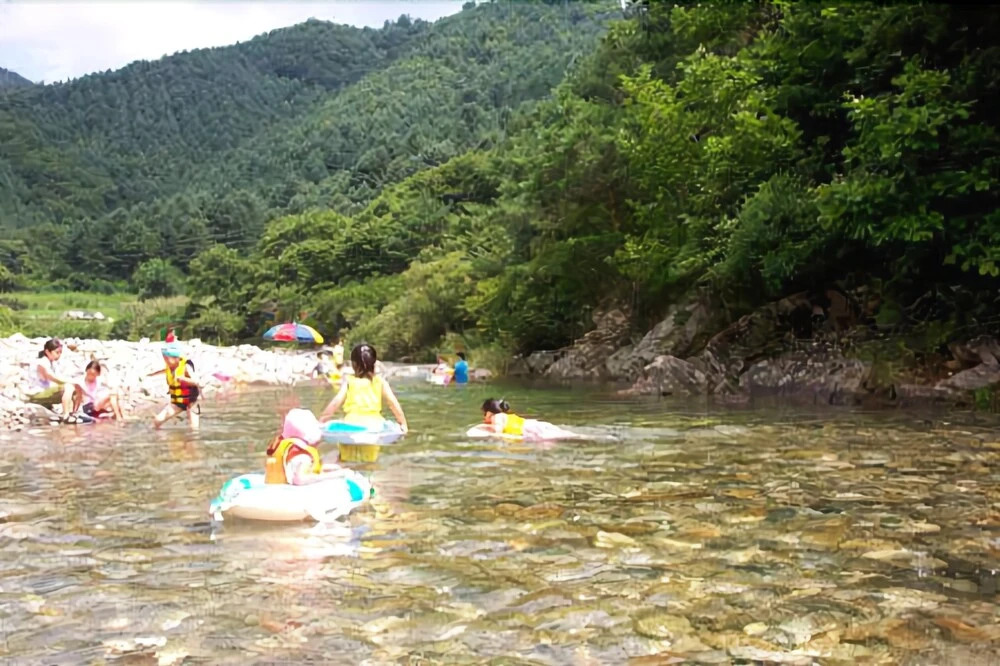 Gapyeong Pot Pension