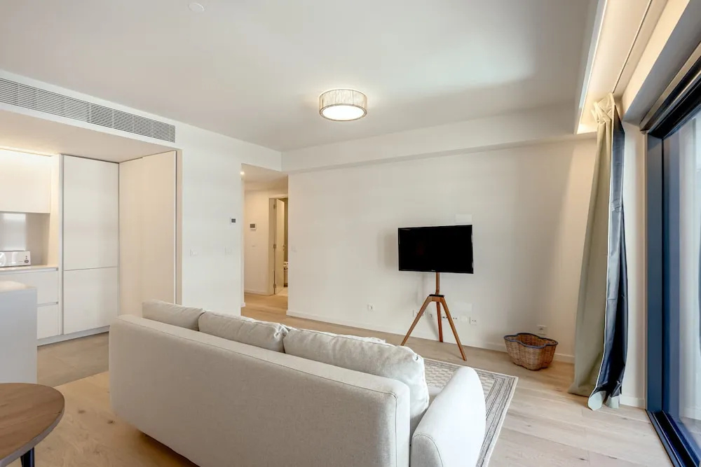 Modern Lisbon W Balcony AND Pool II by Homing