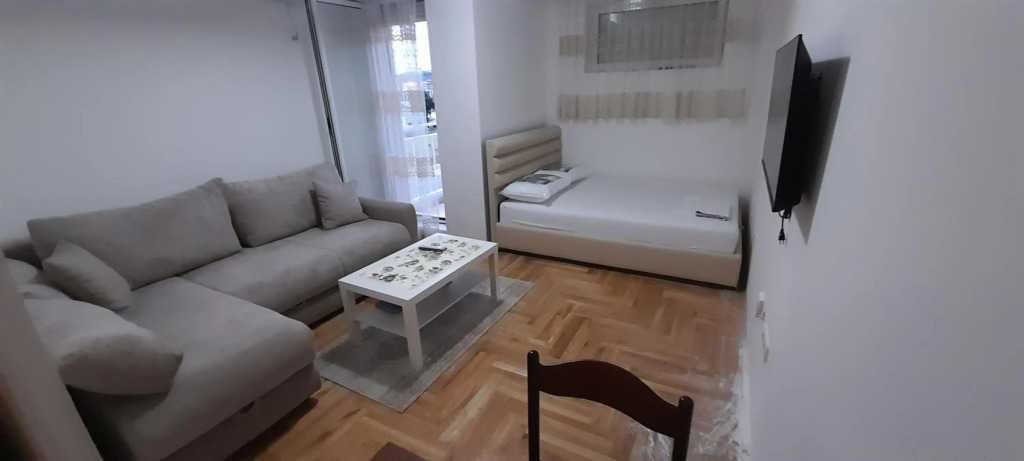 Apartment Luka
