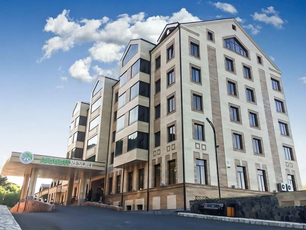 Арарат Резорт