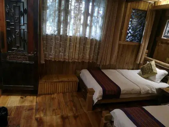 Tuwang Palace · Eight Halls, Furong Town (Waterfall View, Core Scenic Area)