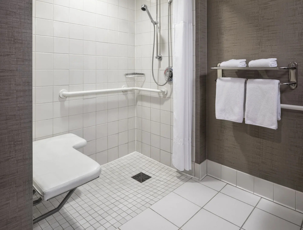 Hyatt Centric Chicago Ohare